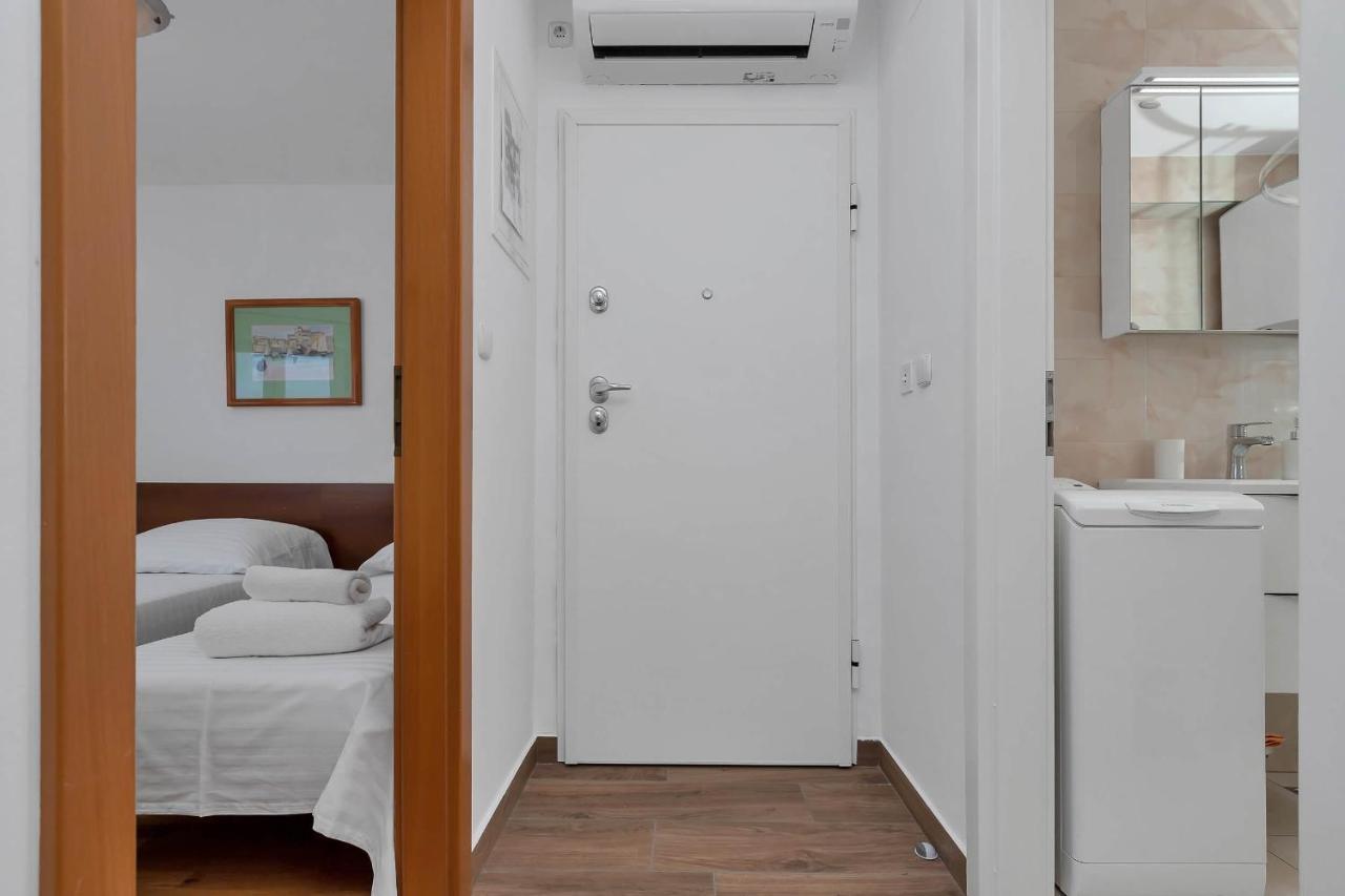 Ivan Sea View Apartment Makarska Eksteriør bilde